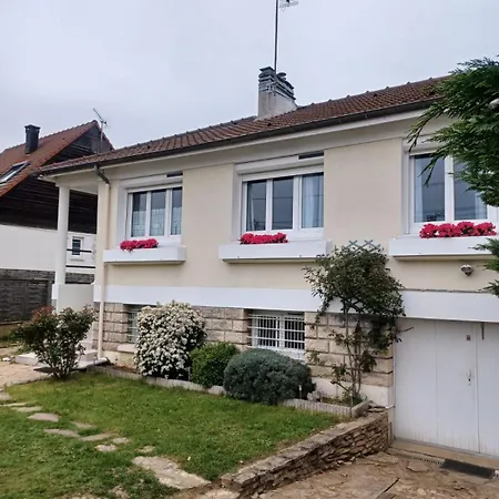 Olympics House Ezanville
