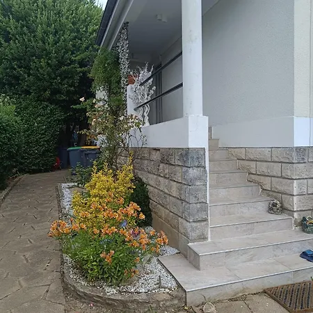 Olympics House * Ezanville